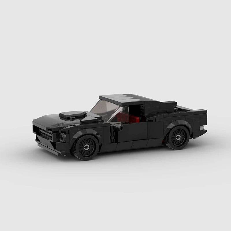 Ford Mustang Fastback - Vox Megastore
