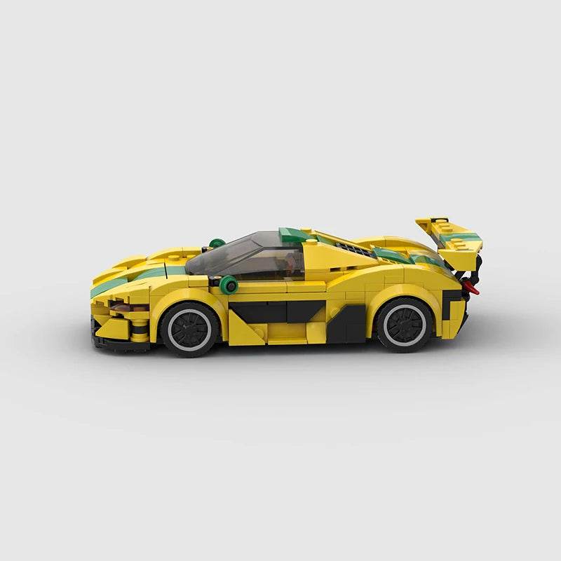 McLaren P1 GTR - Vox Megastore