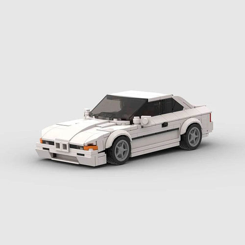 BMW 850CSi | White Edition - Vox Megastore  
