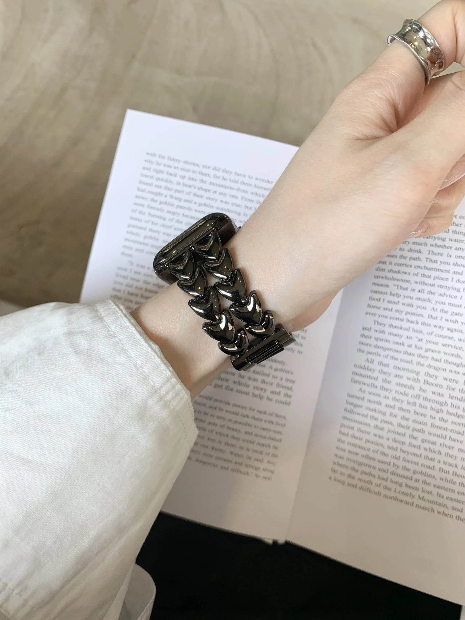 Double Heart Watchband for Apple Watch - Vox Megastore  