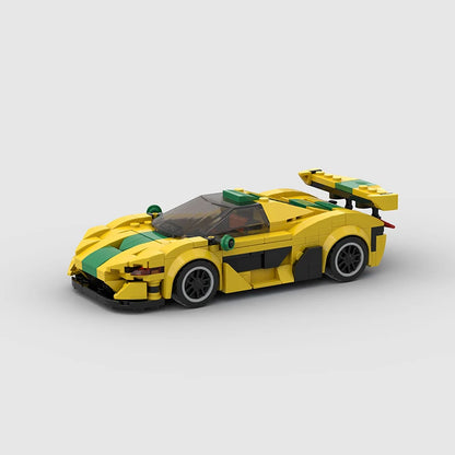 McLaren P1 GTR - Vox Megastore  