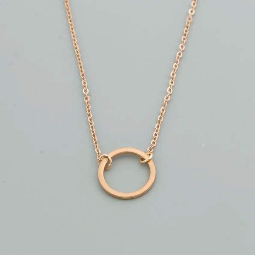 Minimalist Circle Necklace Vox Megastore