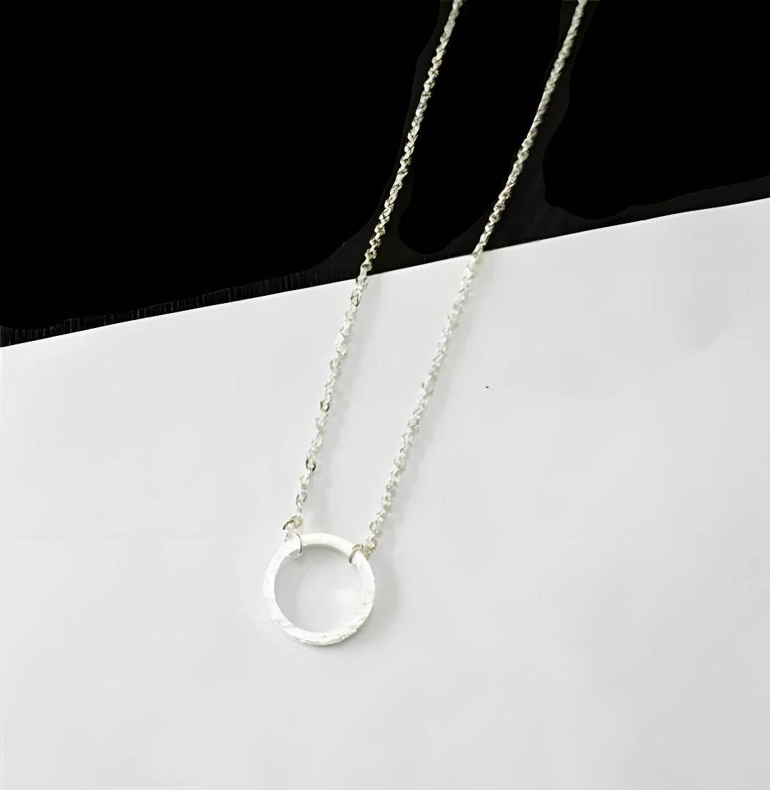 Minimalist Circle Necklace Vox Megastore