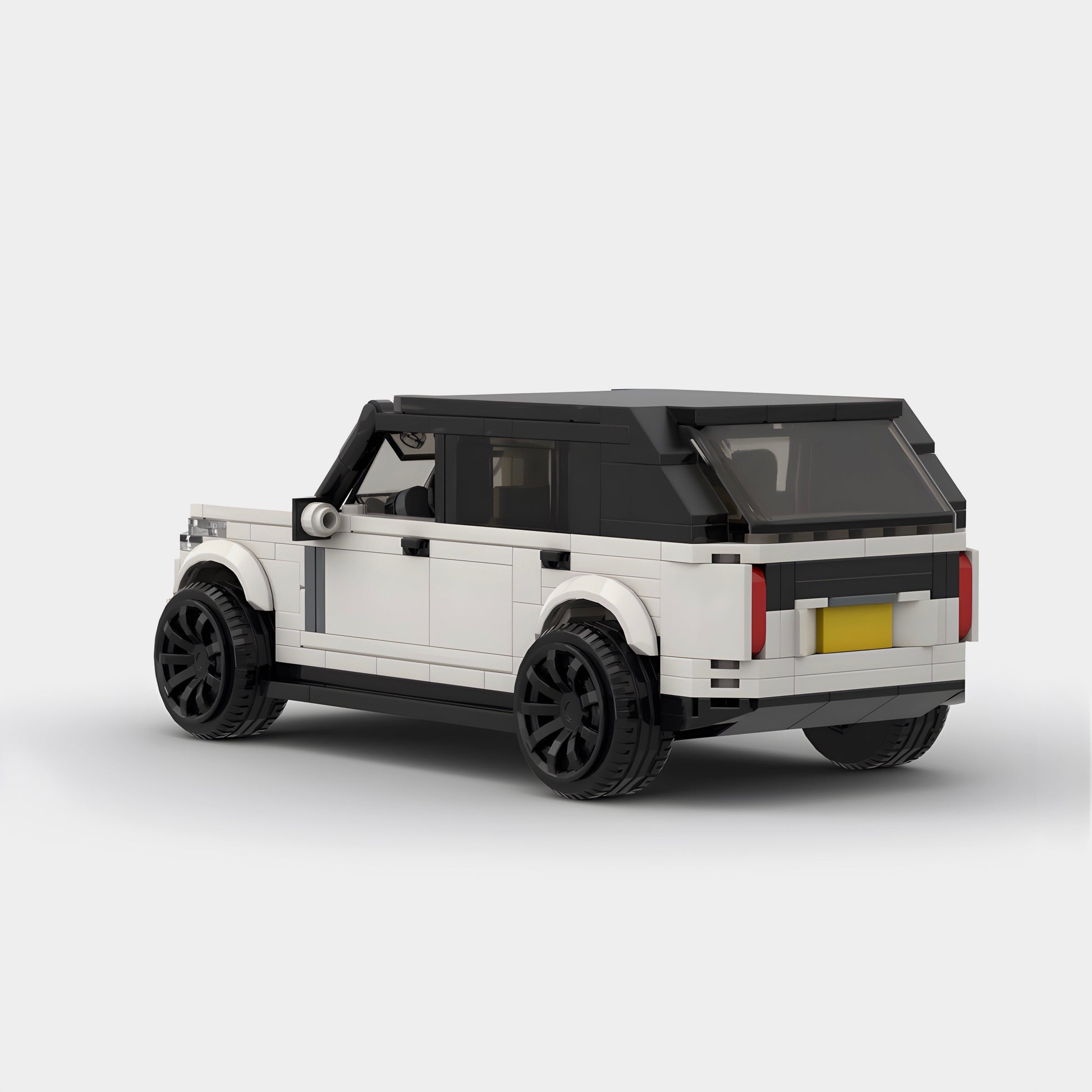 Range Rover - Vox Megastore  