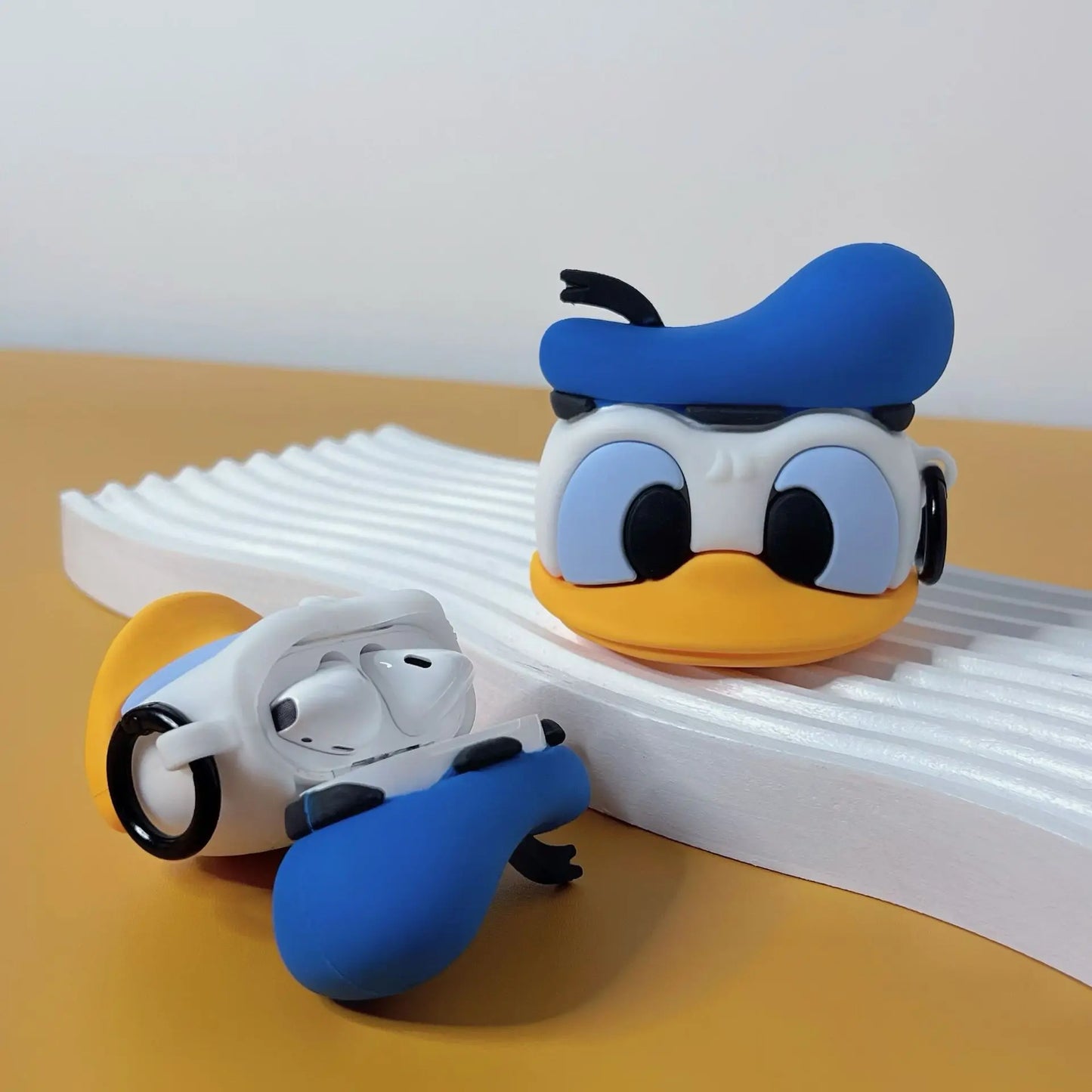 Donald Duck AirPods Case - Vox Megastore  