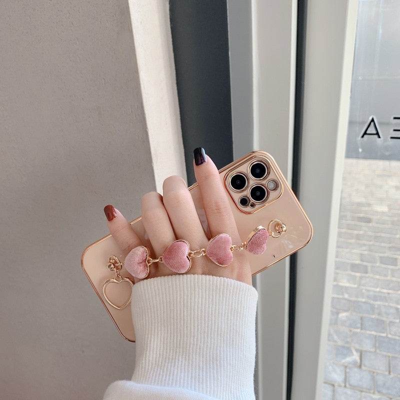 iPhone Case With Heart Wrist Bracelet - Vox Megastore